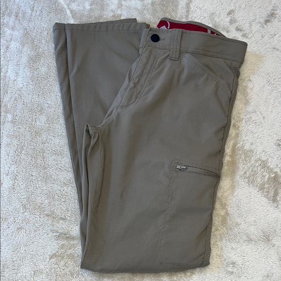 Wrangler Gray Cargo Pants with Classic Design - Picture 6 of 9
